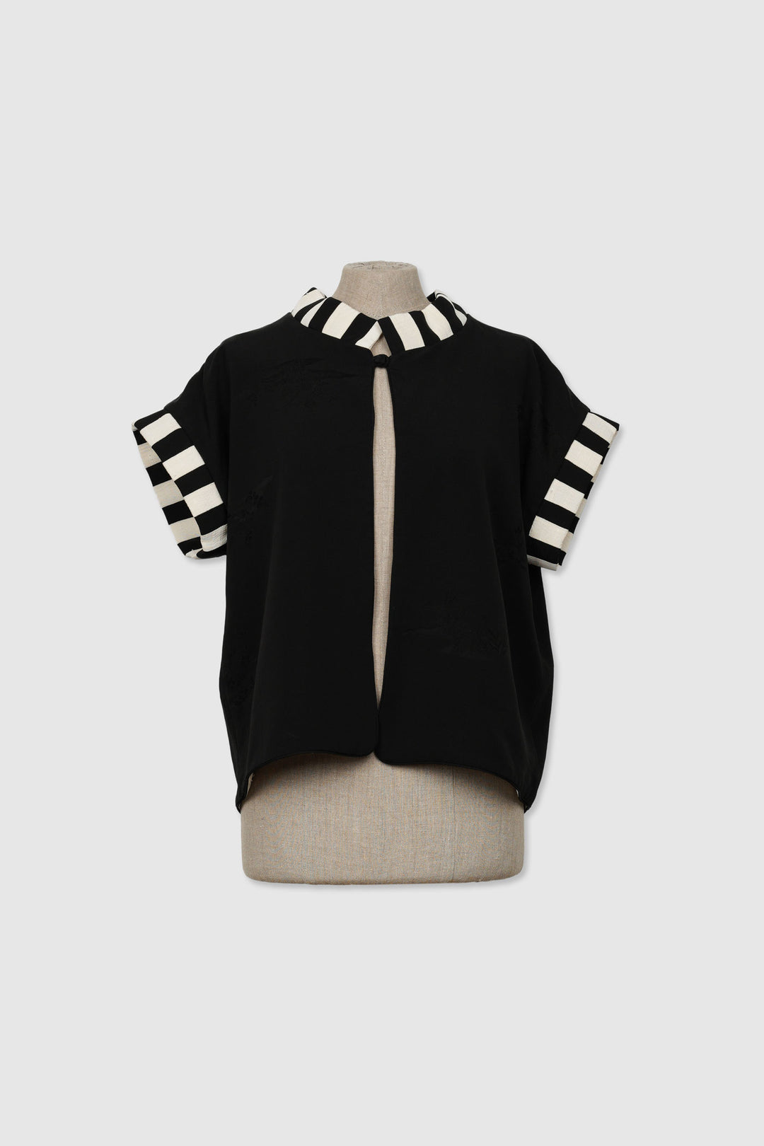 Black & White Silk Reversible Jacket | Eterno Elegante