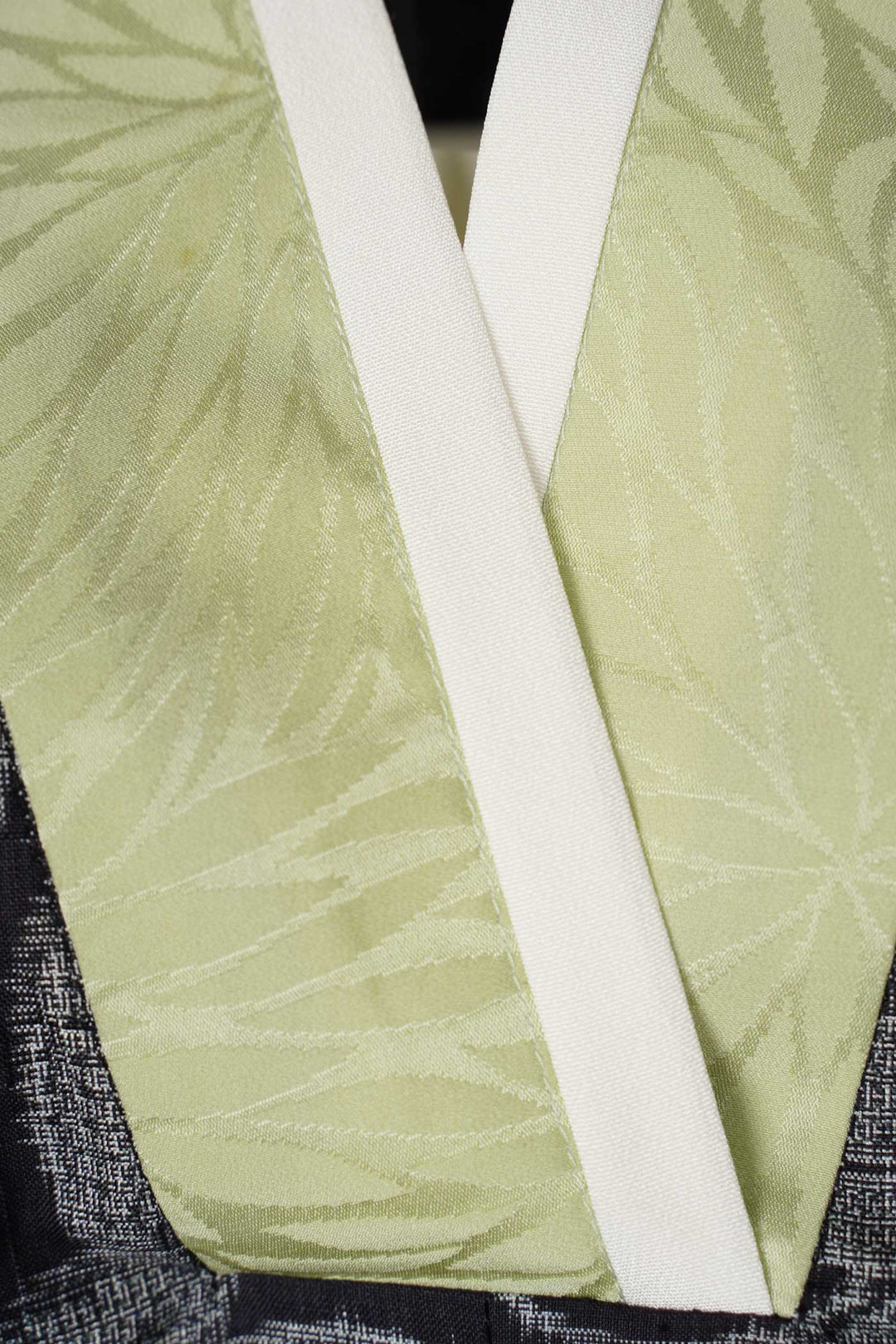 V-Neck Lapel Collar Silk Shift Dress | Ryo