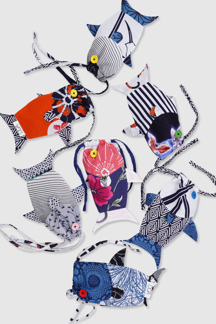 Yukata Cotton Drawstring Fish Pouch | Kaizen