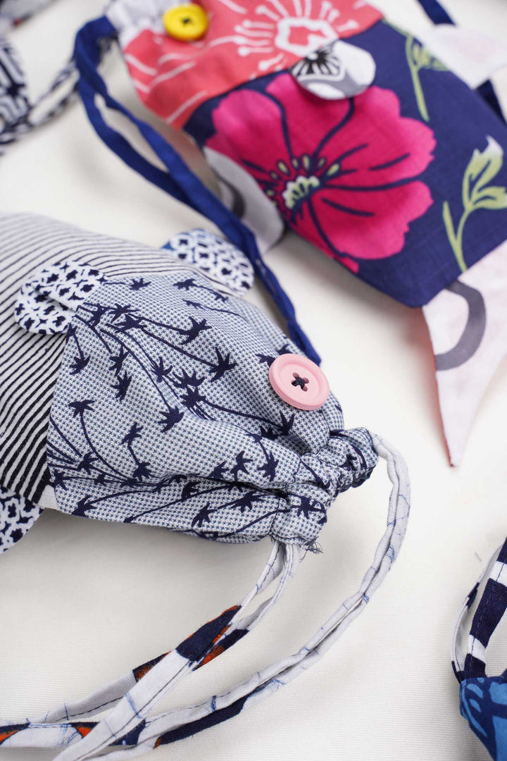 Yukata Cotton Drawstring Fish Pouch | Kaizen