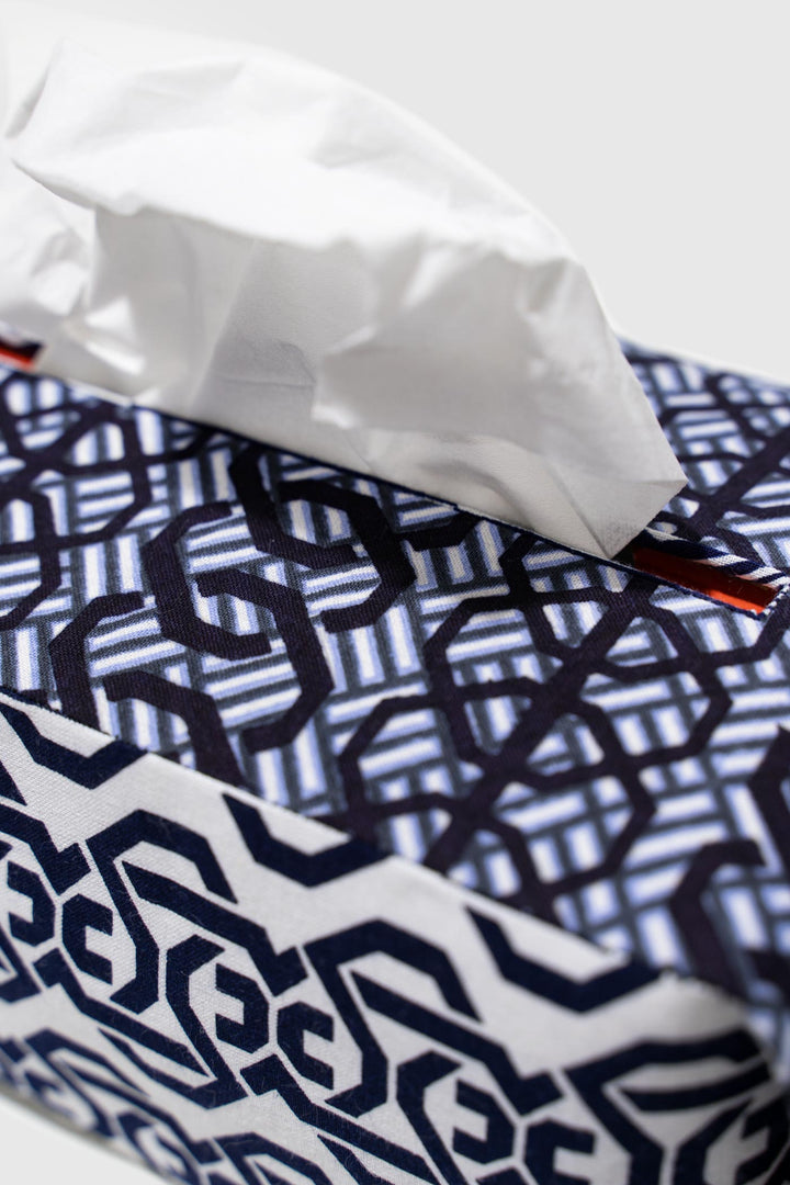 Japanese Yukata Cotton Patchwork for a Contemporary Tissue Box