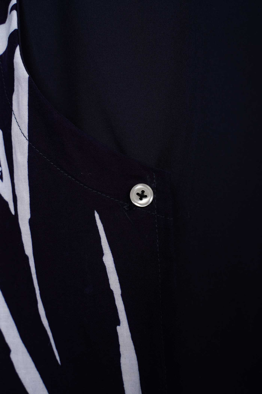 Long Sleeves Semi-Wrap Cotton Shirt with Geometrical Yukata Details