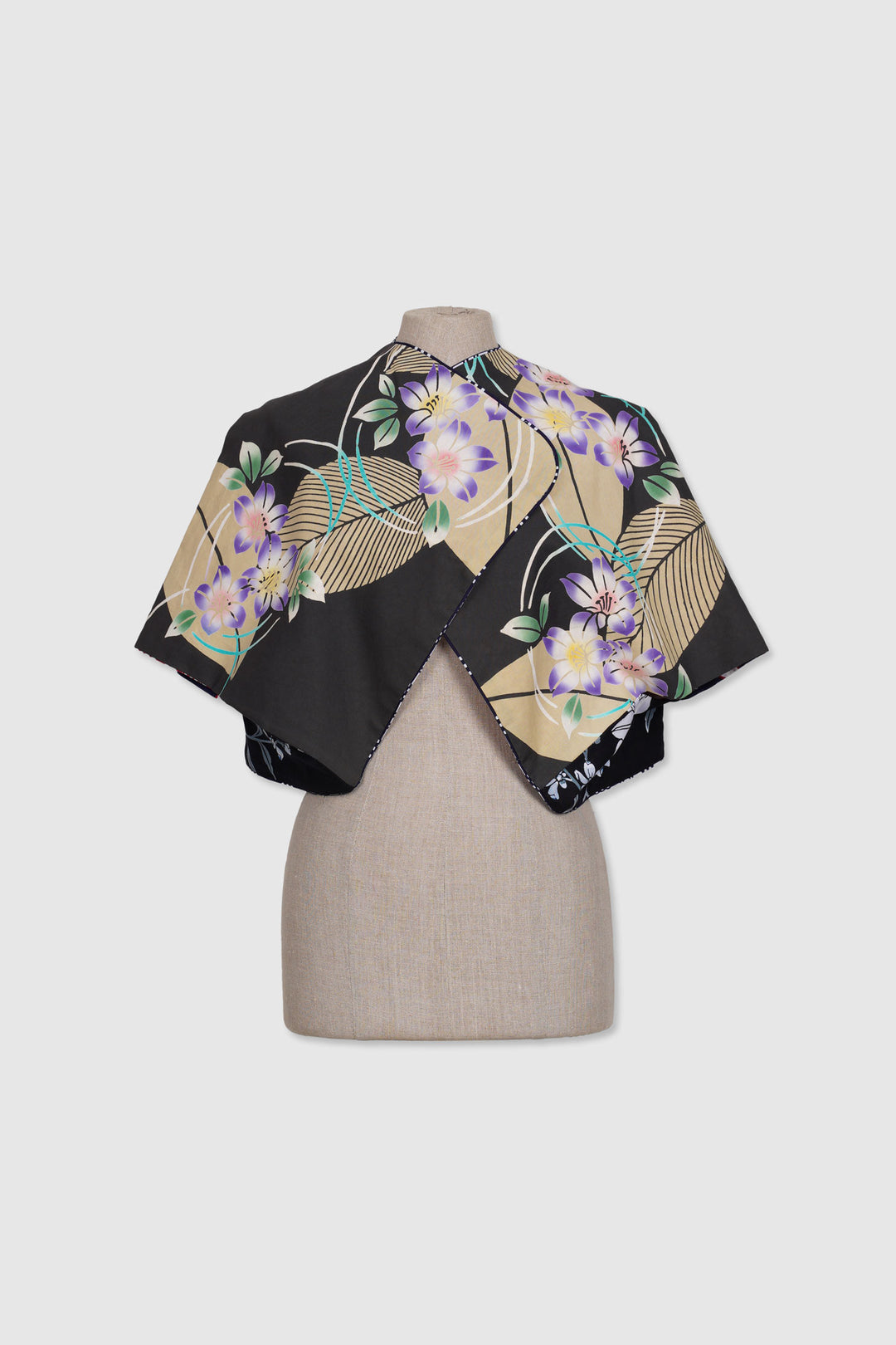 Reversible Bolero Yukata Cotton Jacket Worn in Four-Way